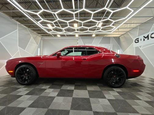 2012 Dodge Challenger SXT