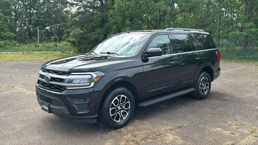 Black 2022 Ford Expedition XL