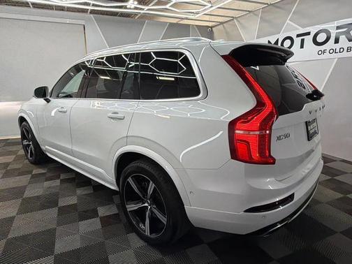 White 2019 Volvo XC90 T6 R-Design