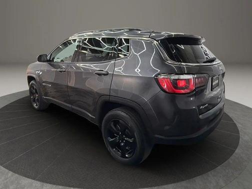 Gray 2020 Jeep Compass Latitude
