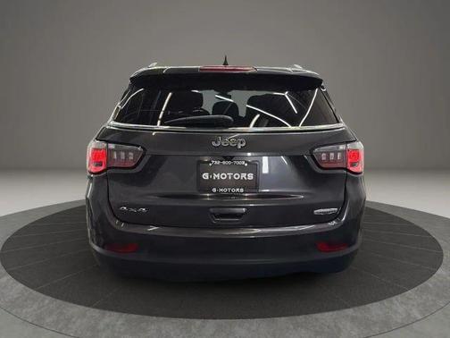 Gray 2020 Jeep Compass Latitude