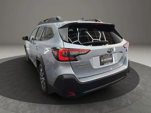 Ice Silver Metallic 2024 Subaru Outback Premium