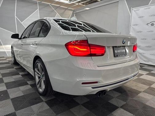 2016 BMW 328 i
