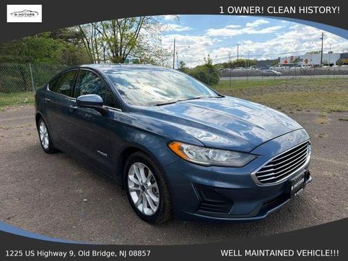 Blue 2019 Ford Fusion Hybrid SE