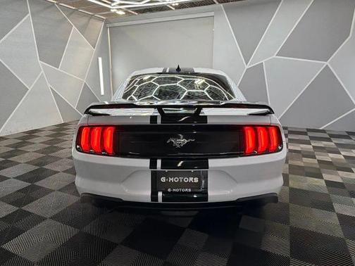 2023 Ford Mustang EcoBoost