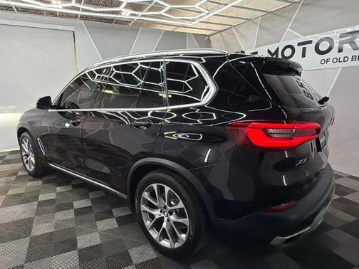 Black 2019 BMW X5 xDrive40i