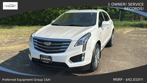 White 2017 Cadillac XT5 Base