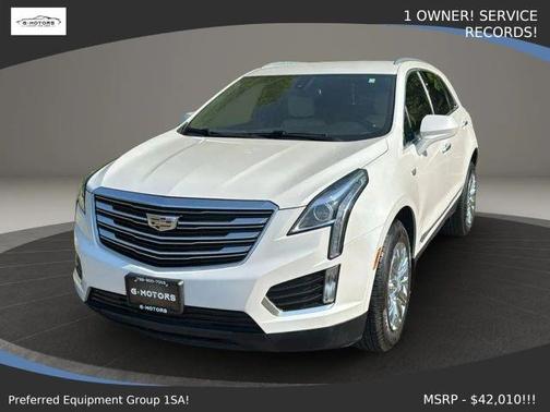 White 2017 Cadillac XT5 Base
