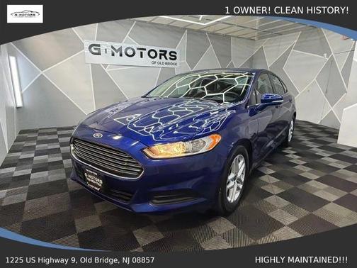 Blue 2014 Ford Fusion SE