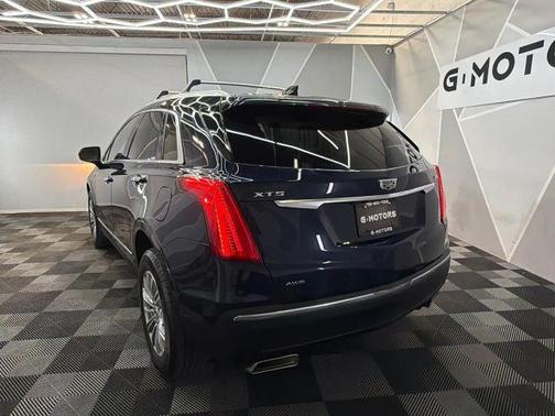 Blue 2017 Cadillac XT5 Luxury