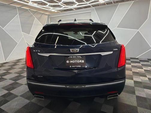 Blue 2017 Cadillac XT5 Luxury