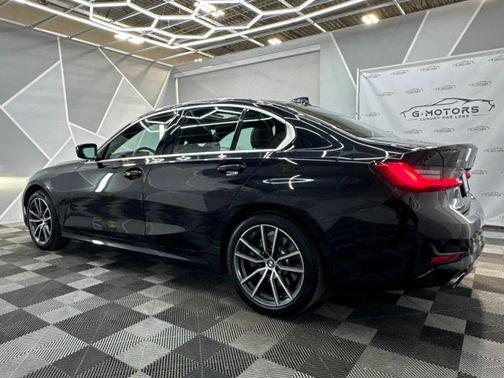 2021 BMW 330 i xDrive