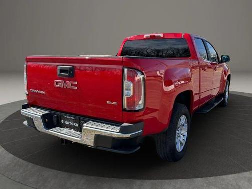 Red 2015 GMC Canyon SLE