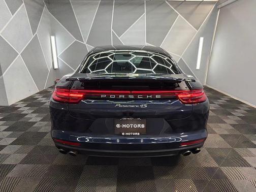 Blue 2018 Porsche Panamera 4S
