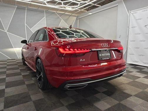 2022 Audi A4 45 S line quattro Premium
