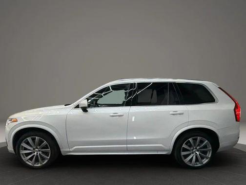 White 2019 Volvo XC90 T6 R-Design