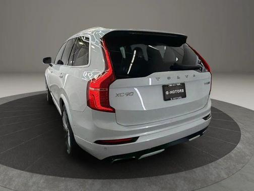 White 2019 Volvo XC90 T6 R-Design