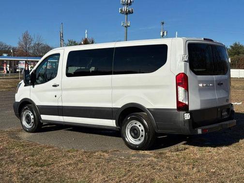 2016 Ford Transit-150 XL W/LOW ROOF W/60/40 SIDE DOO