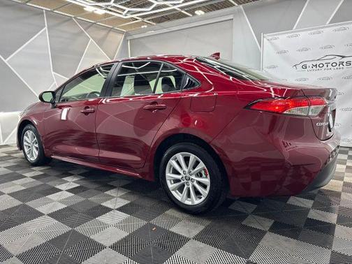 2025 Toyota Corolla Hybrid LE