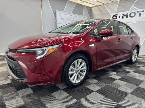 2025 Toyota Corolla Hybrid LE