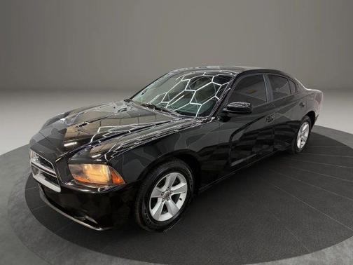 Black 2014 Dodge Charger SE