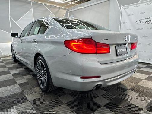 2020 BMW 530 i xDrive