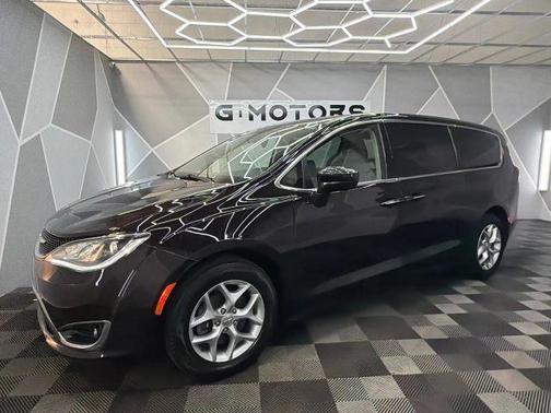2019 Chrysler Pacifica Touring Plus