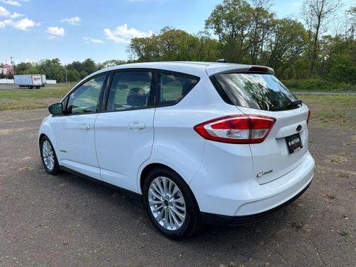 White 2017 Ford C-Max Hybrid SE