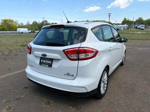 White 2017 Ford C-Max Hybrid SE