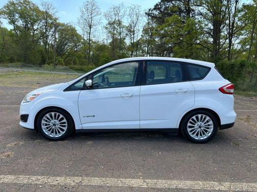 White 2017 Ford C-Max Hybrid SE