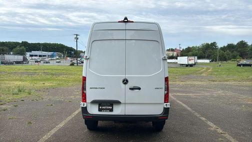 White 2025 Mercedes-Benz Sprinter 2500 ROOF W/144 WB