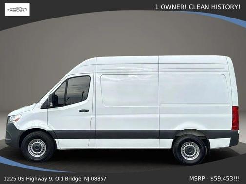 White 2025 Mercedes-Benz Sprinter 2500 ROOF W/144 WB