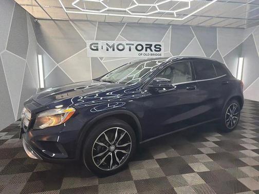 2017 Mercedes-Benz GLA 250 Base