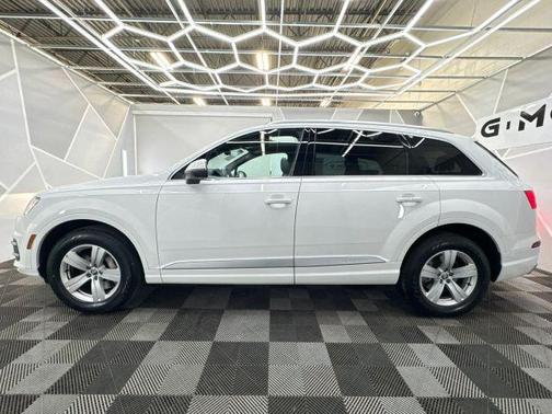 2019 Audi Q7 45 Premium