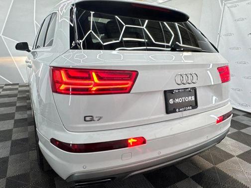 2019 Audi Q7 45 Premium