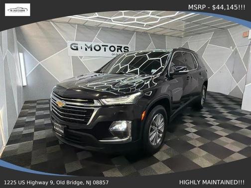 Black 2022 Chevrolet Traverse LT Leather