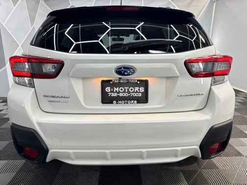 Crystal White Pearl 2022 Subaru Crosstrek Base