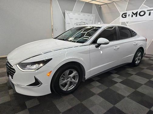 2023 Hyundai SONATA SE