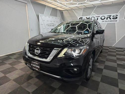 2019 Nissan Pathfinder SL