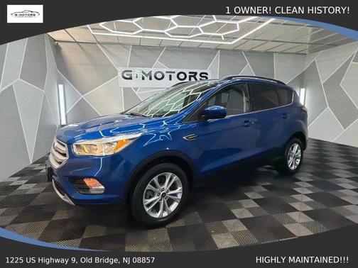 Blue 2018 Ford Escape SE