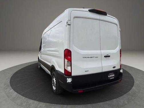 White 2023 Ford Transit-250 ROOF W/LWB