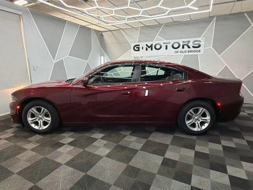 Burgundy 2019 Dodge Charger SXT