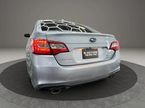 Ice Silver Metallic 2019 Subaru Legacy 3.6R Limited