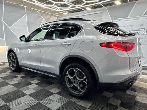 2022 Alfa Romeo Stelvio Ti