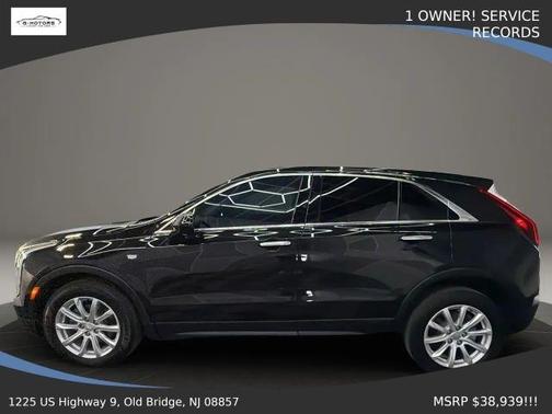 Black 2022 Cadillac XT4 Luxury