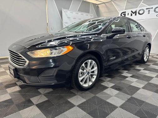 2019 Ford Fusion Hybrid SE