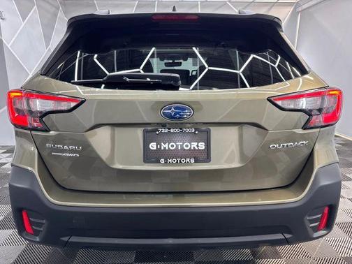 2022 Subaru Outback Premium