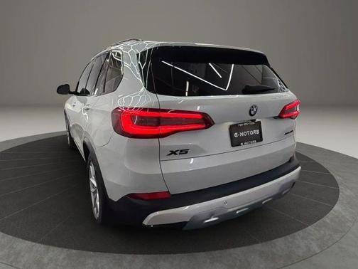 White 2020 BMW X5 xDrive40i