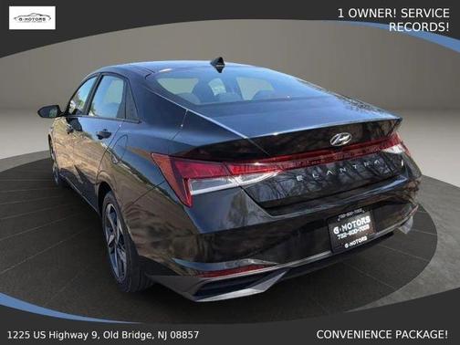 Black 2023 Hyundai ELANTRA SEL