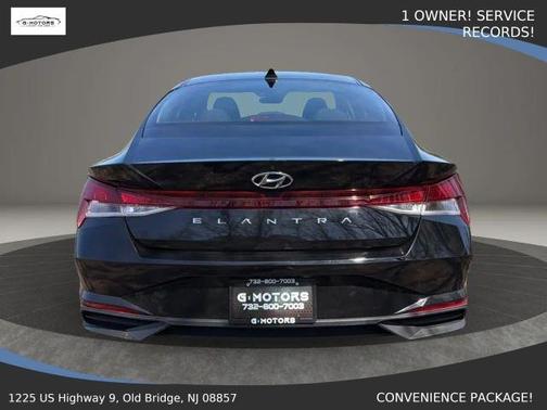 Black 2023 Hyundai ELANTRA SEL